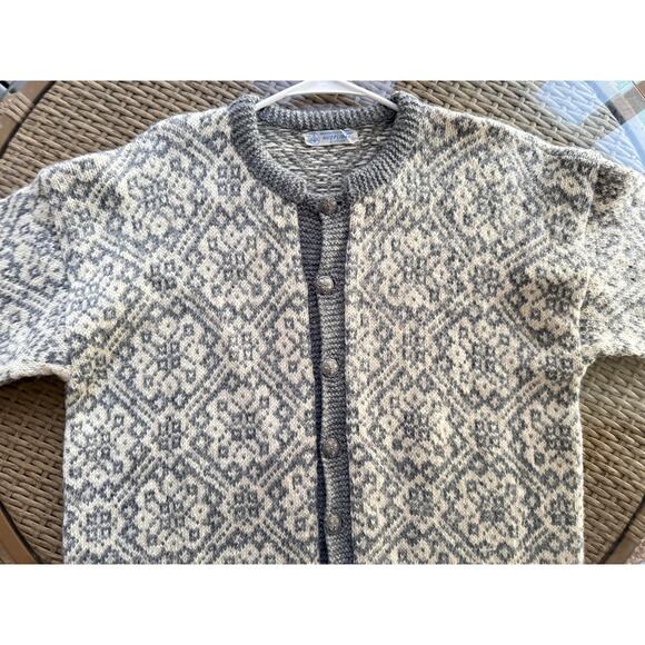 Husfliden Alesund Unisex Nordic Norwegian Wool Cardigan L/XL | Selbu Pattern - Picture 4 of 10